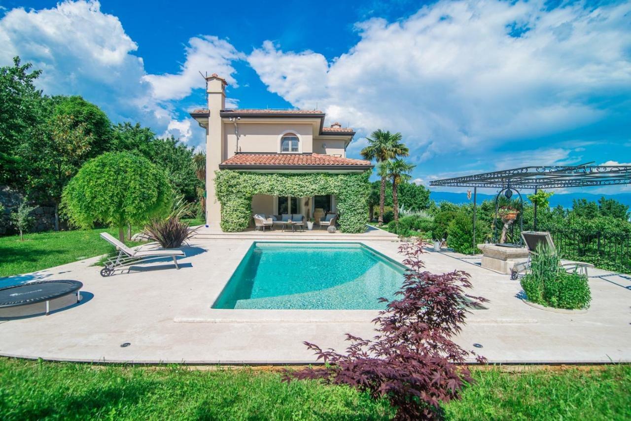 Studio Apartment In Villa Arta Lovran Zewnętrze zdjęcie